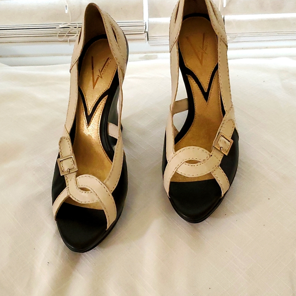 Vince Camuto black and cream size 8 open toe wedge style heels.